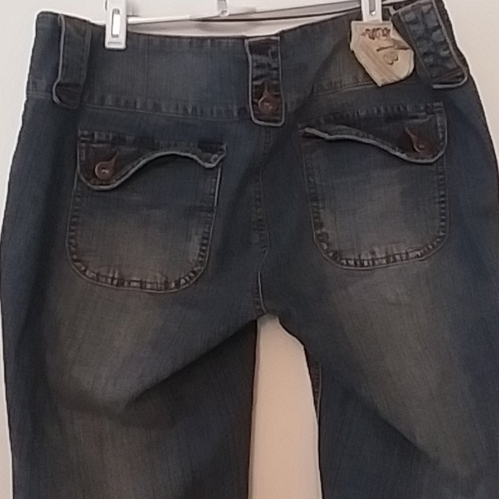 Jeans - Picture 4 of 4